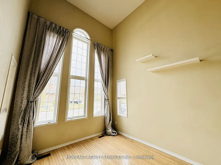 81 Emery Hill Blvd — Photo 4