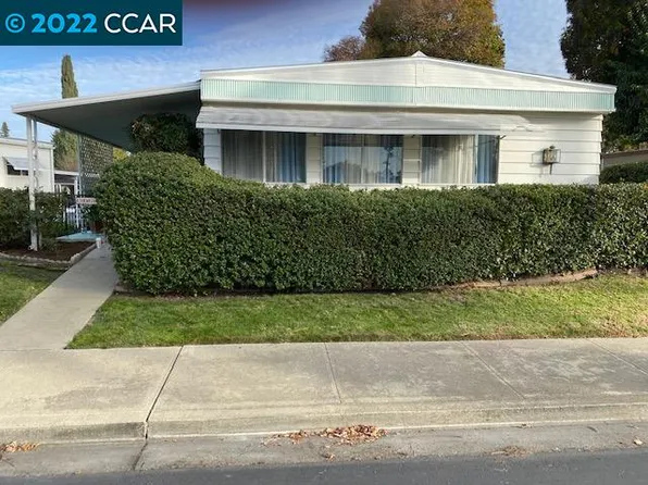 2071 Dalis Dr Unit 66, Concord, CA 94520