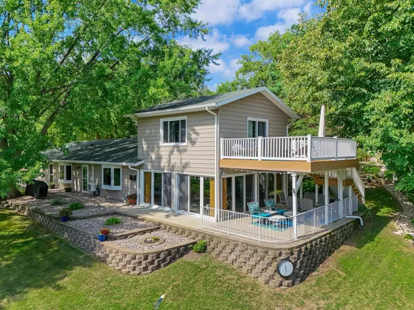 46360 Grand View Dr, Perham, MN 56573
