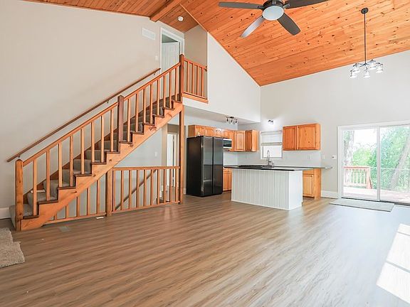 4th image of 4191 Hanrehan Lake Blvd
