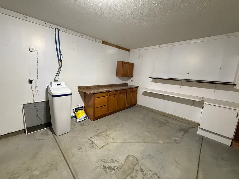 2413 Shadow Bend Dr — Photo 23