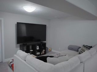 8 Raycroft Dr #B, Belleville, ON K8N0R4