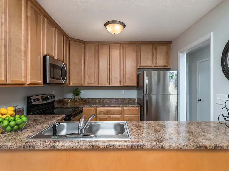 Village Gate Apartments — Photo 4