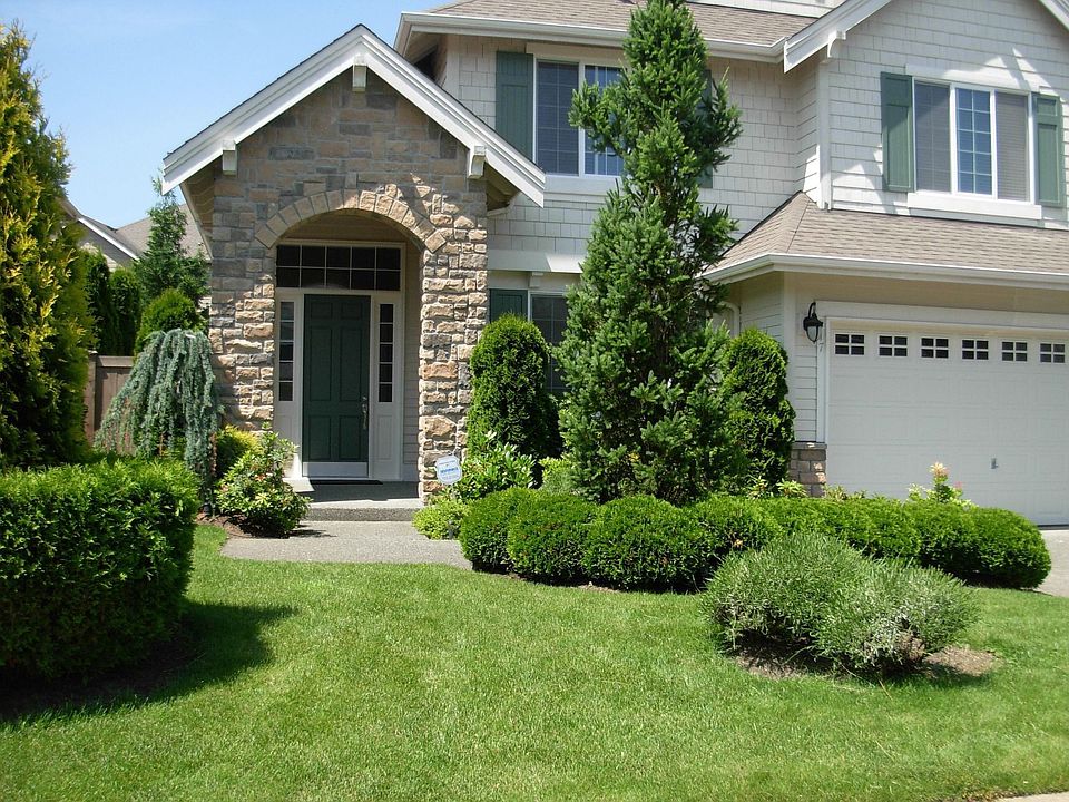 2nd image of 917 274th Way SE