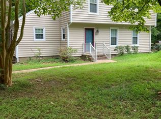 10129 Idlebrook Dr, Henrico, VA