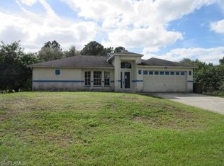 920 Sentinela Blvd, Lehigh Acres, FL 33974