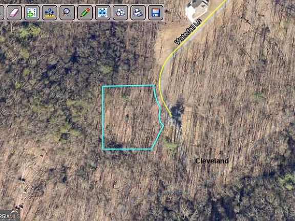 2nd image of 60 Waterfall Ln