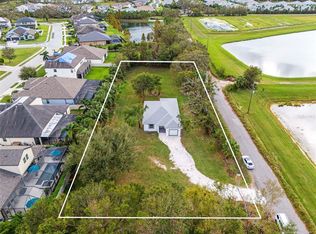 2215 Pope Rd, Bradenton, FL 34211