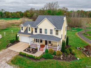 9568 Vogt Rd, Fowlerville, MI 48836