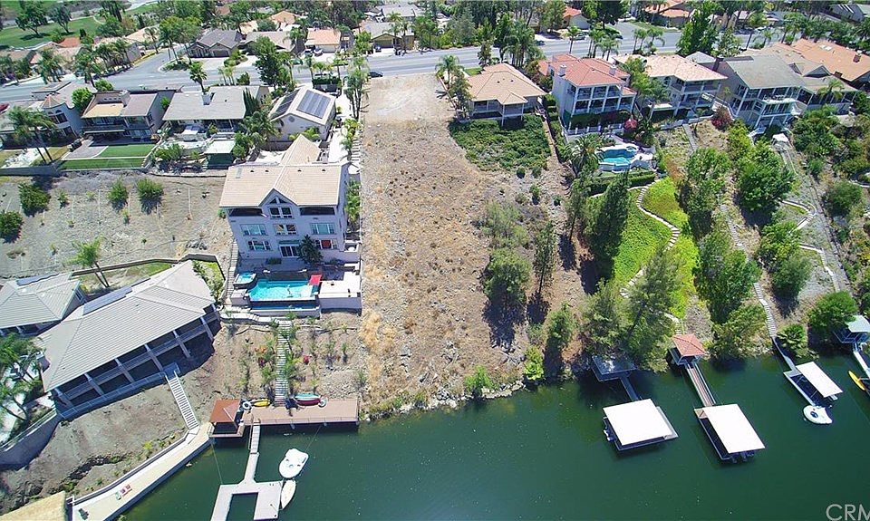 1st image of 22622 Canyon Lake Dr S