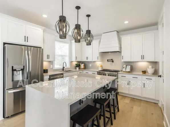 507 Summit St, Nashville, TN 37209