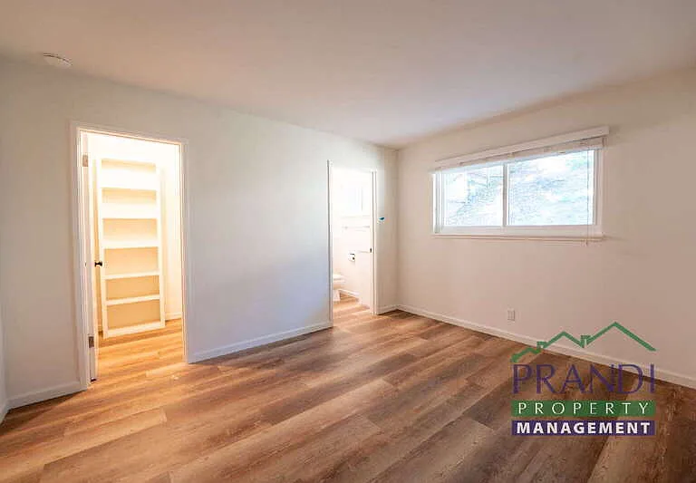 17 Shelley Dr #6 — Photo 8