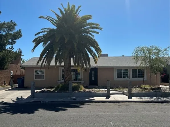 1472 Lucky St, Las Vegas, NV 89104