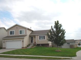 18747 U St, Omaha, NE 68135