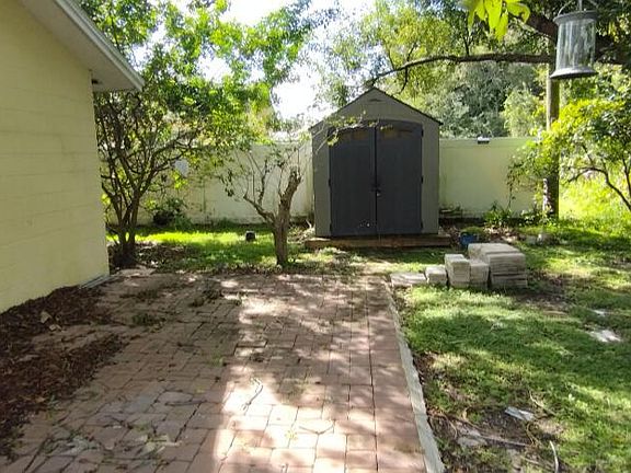 3rd image of 1414 Turnesa Dr