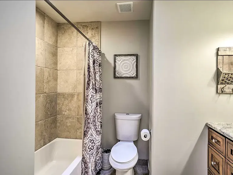 Main Bathroom