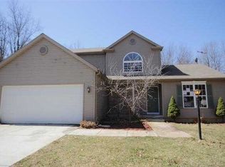 51709 Tall Pines Dr, Elkhart, IN 46514