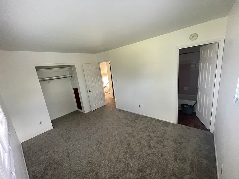 1690 Newfield Rd — Photo 18