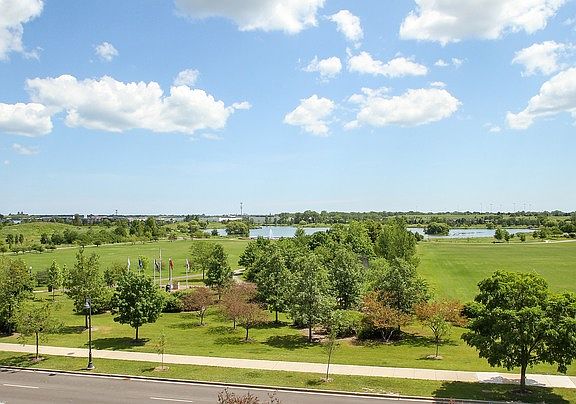 2nd image of 1916 Patriot Blvd