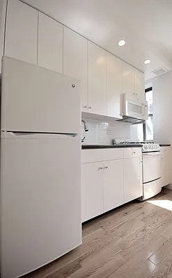 Rented by KYLM, LLC | media 18