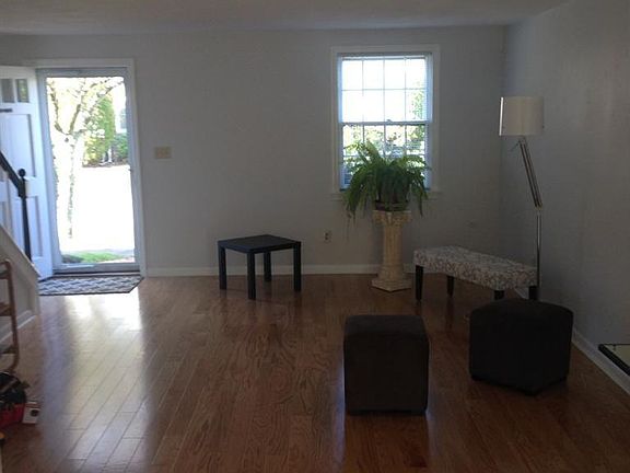 3rd image of 7 Louisburg Square #7