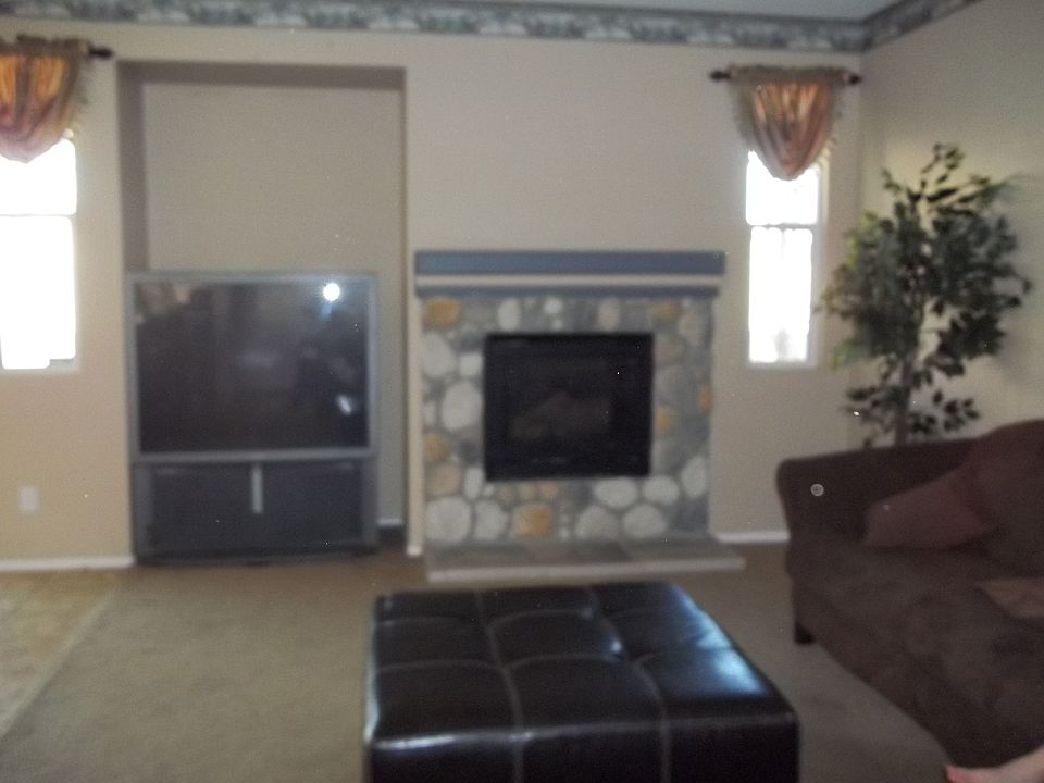2nd image of 43738 Elena St
