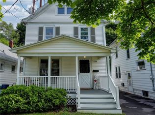 137 W Chestnut St, East Rochester, NY 14445