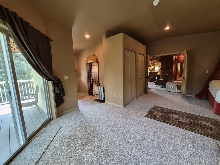 1050 Britton Rd — Photo 12
