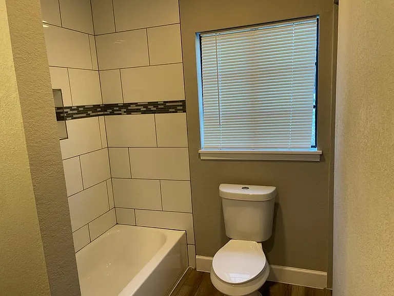 762 Cravens Ave — Photo 23