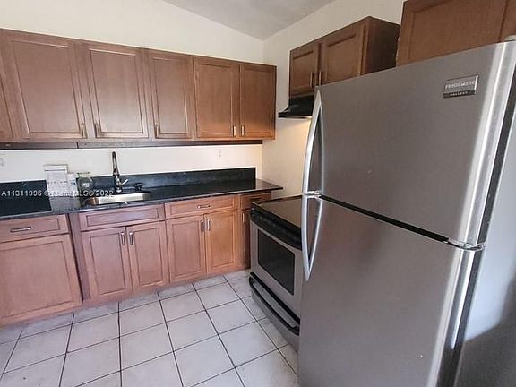 3rd image of 20710 NW 41st Ave
