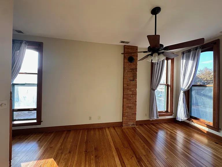 306 E Lincoln Hwy #A — Photo 10