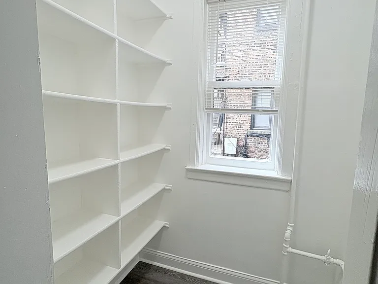 4918 S Vincennes Ave #1R — Photo 10