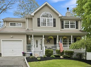 5 Shelter Drive, Sound Beach, NY 11789