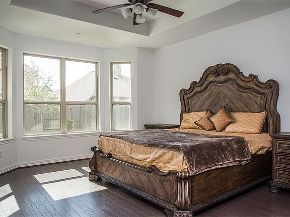 5th image of 11114 Drumadoon Dr