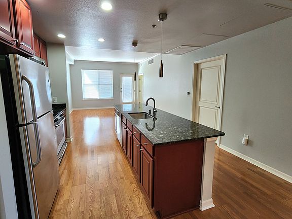 4th image of 1975 N Grant St Unit 308