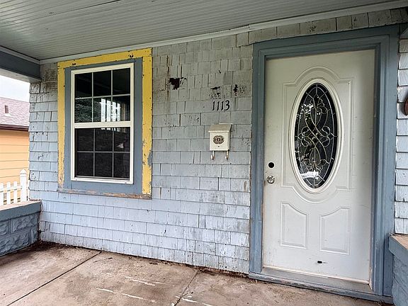3rd image of 1113 Marsh Ave