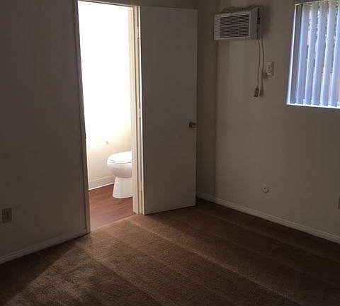 5th image of 1011 W Angeleno Ave APT H