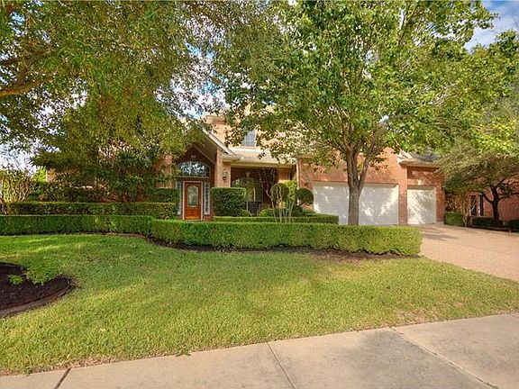 2nd image of 16604 Cordillera Dr