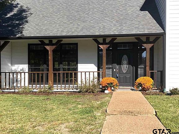 3rd image of 10010 Ashley Dr