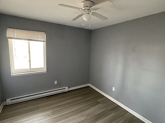 5th image of 118 Torrington Dr
