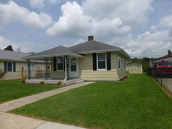 2nd image of 1314 Willow St