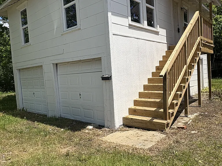 522 S Stonewall St — Photo 10