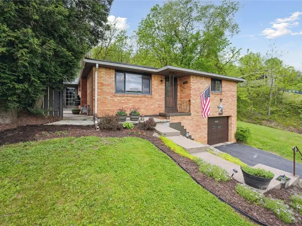 233 Valley Rd, Canonsburg, PA 15317