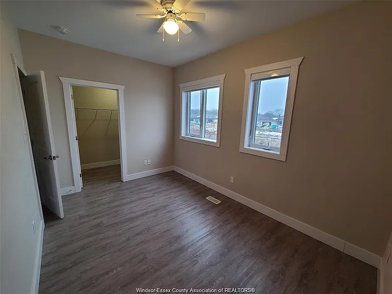 550 Sandison St #23 — Photo 17
