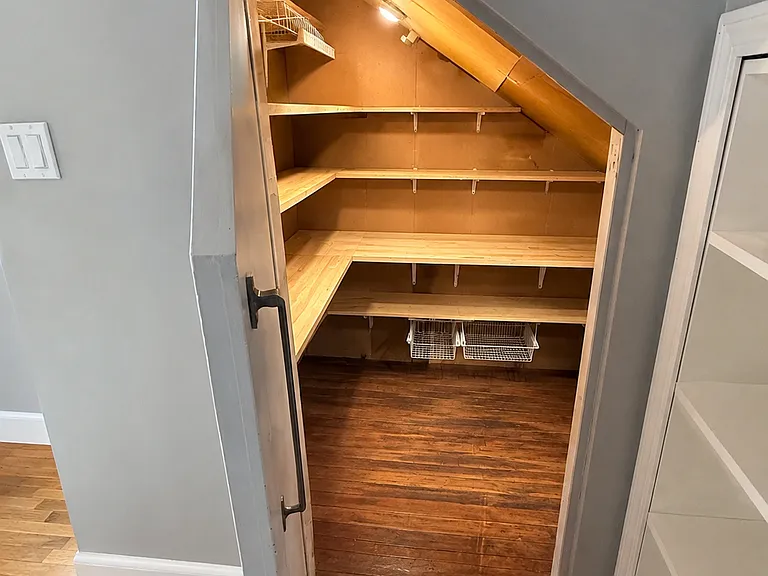 9 Almont St #2 — Photo 19
