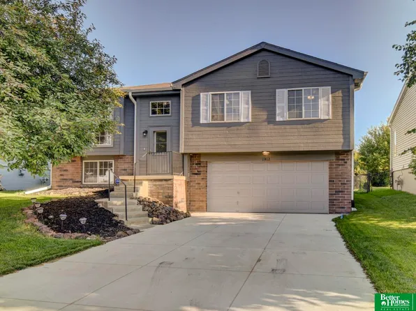 11812 Bauman Ave, Omaha, NE 68164