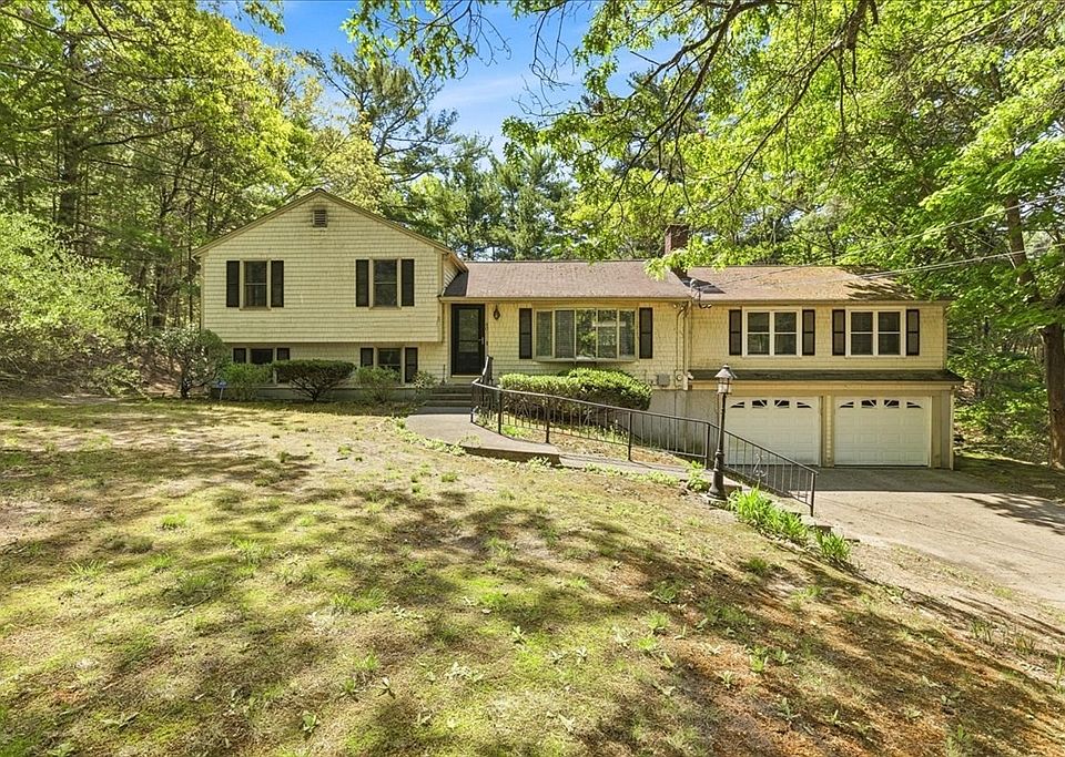 1st image of 40 Kristin Rd
