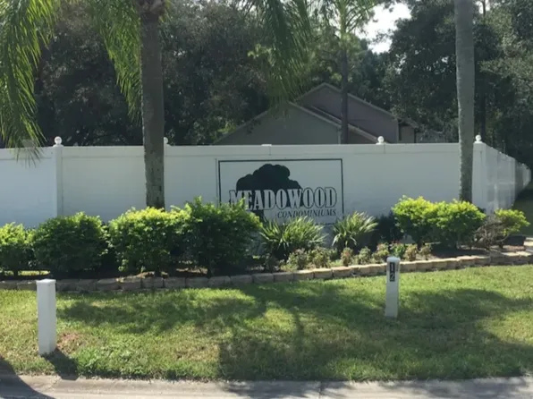 8626 Cattail Dr, Temple Terrace, FL 33637