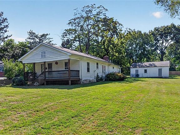 3rd image of 5310 Quivira Rd