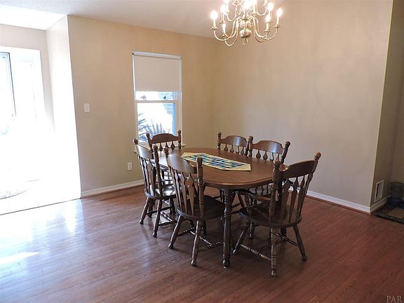 4th image of 2416 Ashwood Way